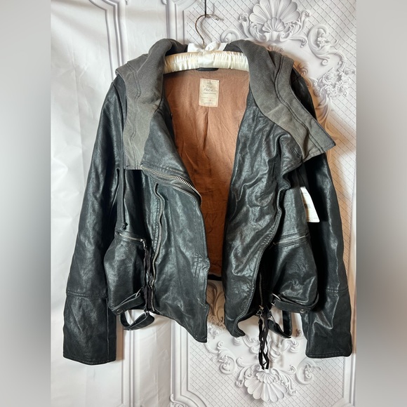 🖤HP🖤 Free People Free Cleo Hooded Vegan Suede Moto Jacket Black - Picture 3 of 11